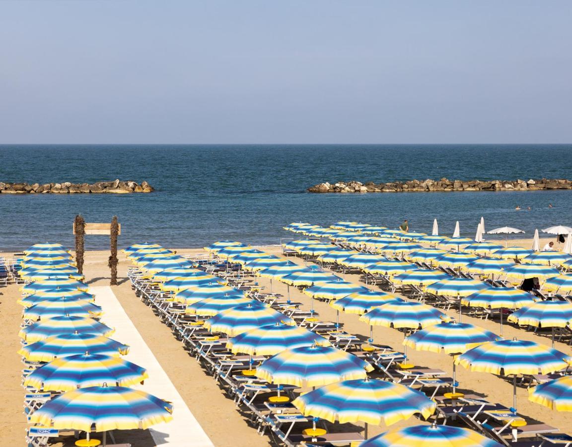 Hotel Constellation Lido Di Savio Exterior photo