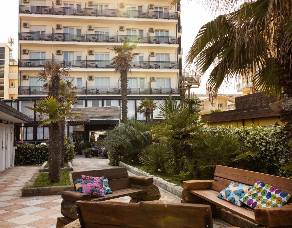 Hotel Constellation Lido Di Savio Exterior photo